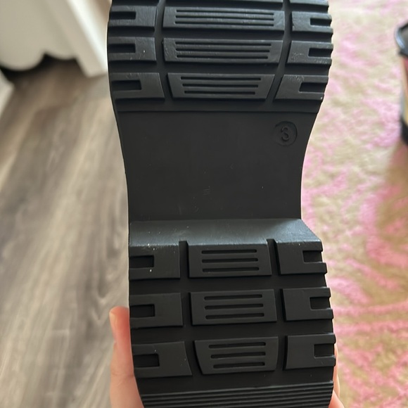 Girls rainbow combat boots size 3 - Picture 3 of 3